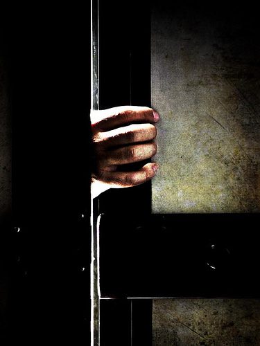 hand door